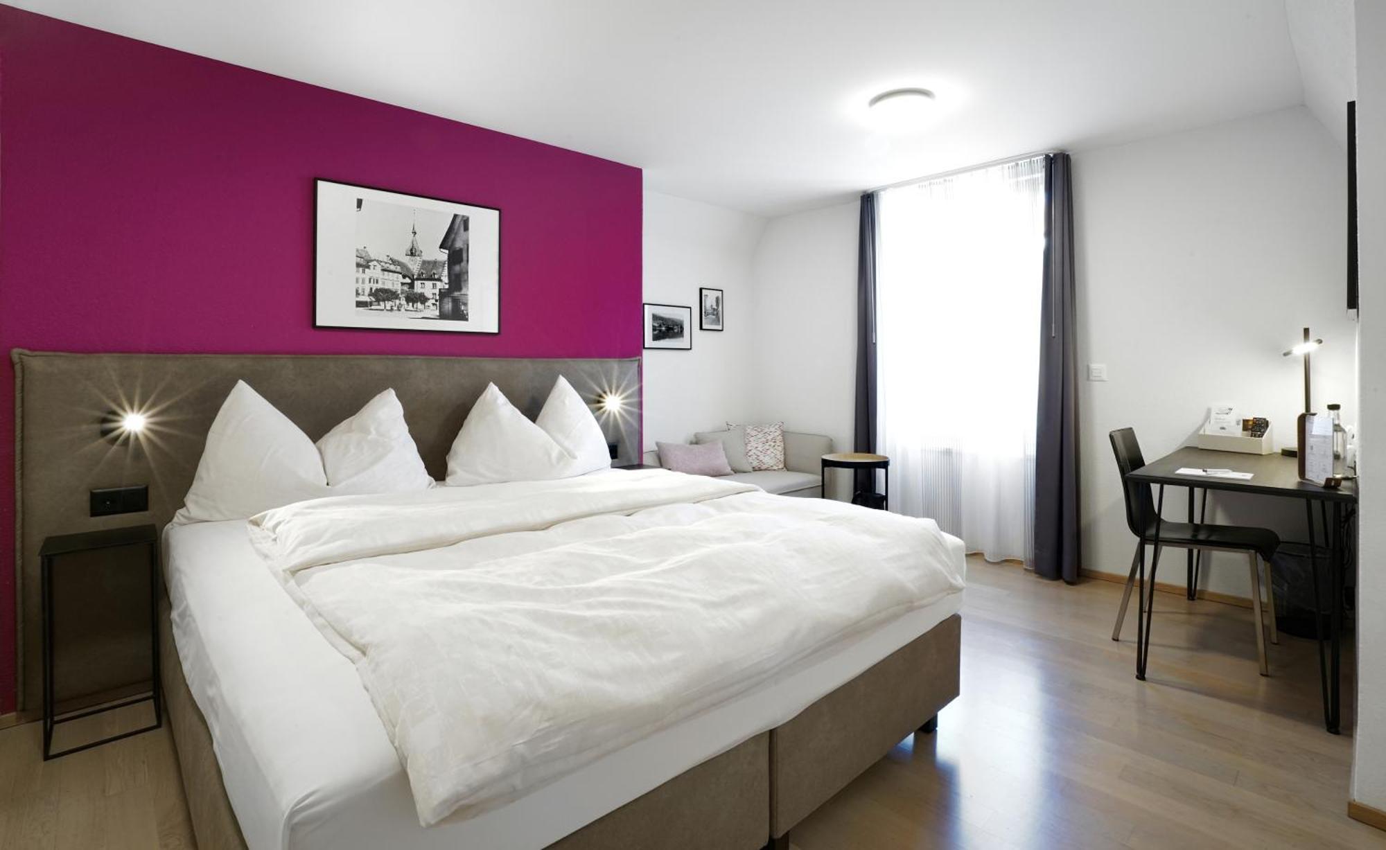 Hotel Zugertor Екстериор снимка